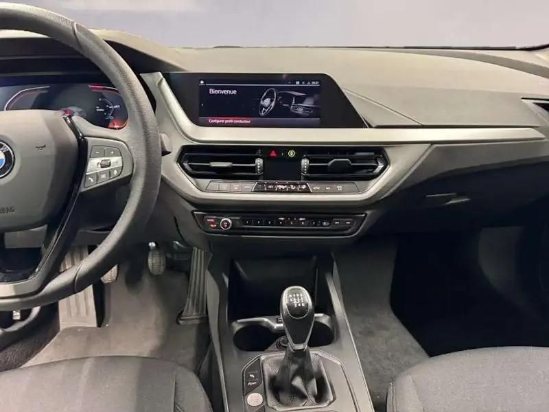 Noir Utilisé 2023 BMW 116 Citadine | 23 950 € (Prix juste) - Image 1/4