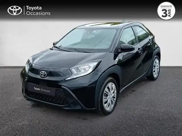 Noir Utilisé 2024 Toyota Aygo X SUV | 15 980 € - Image 1/4