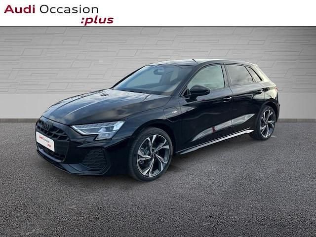 Noir mythique métallisé Occasion 2026 Audi A3 Sportback e-tron S-Line Citadine | 48 900 € - Image 1/4
