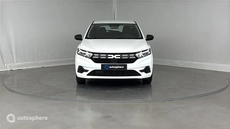 Occasion Dacia Sandero Essentiel 102 ch (75 kW) 2025 Berline