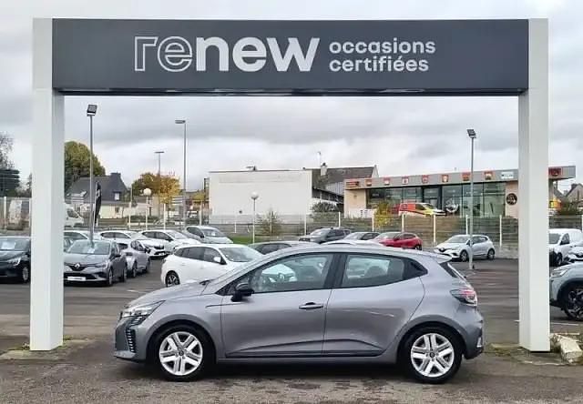 Occasion Renault Clio V 145 ch (106 kW) 2024 Gris schiste Berline