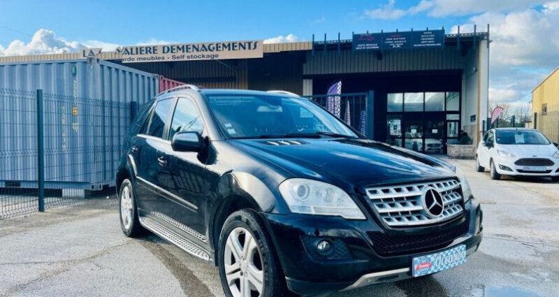 Utilisé 2009 Mercedes ML350 SUV | 9 847 € (Prix juste) - Image 1/4