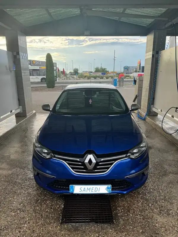 Utilisé 2017 Renault Mégane GT Line GT-Line Berline | 11 500 € (Prix juste) - Image 1/4