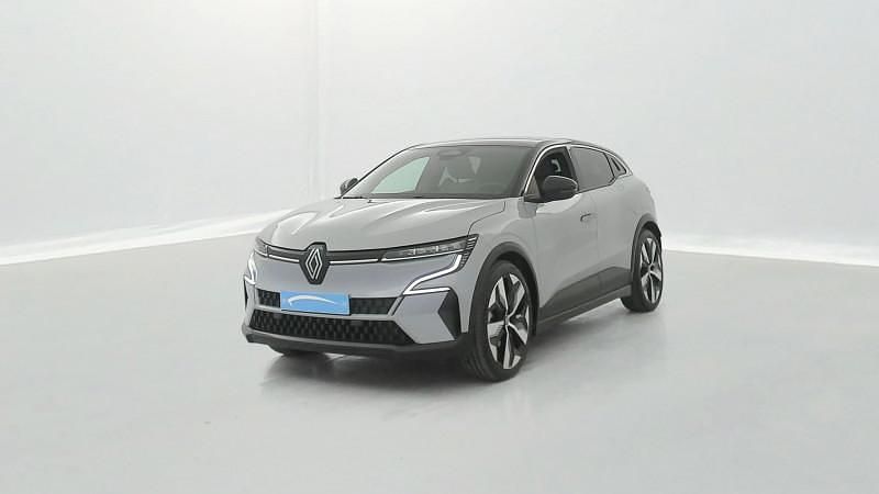 Occasion 2022 Renault Mégane Techno Berline | 22 450 € (Prix juste) - Image 1/4