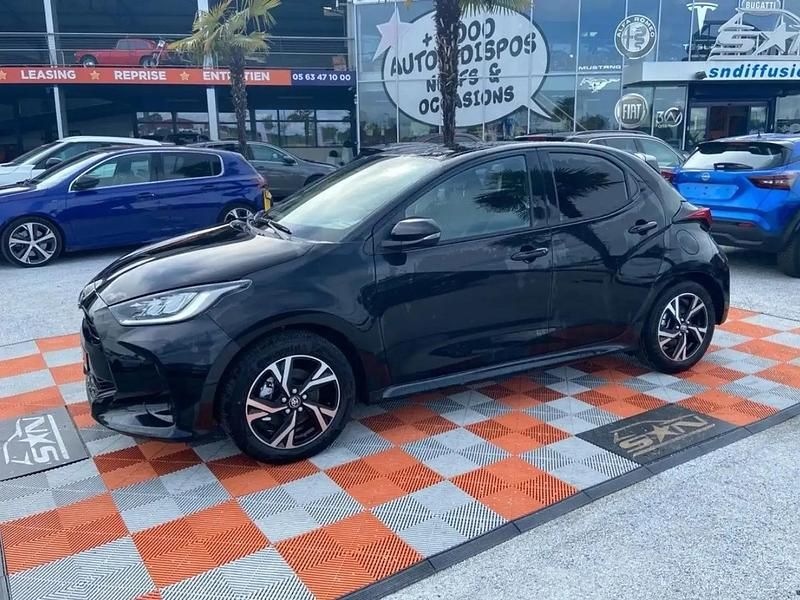Noir Nouvelle 2025 Toyota Yaris Hybrid Design Citadine | 24 250 € (Prix juste) - Image 1/4