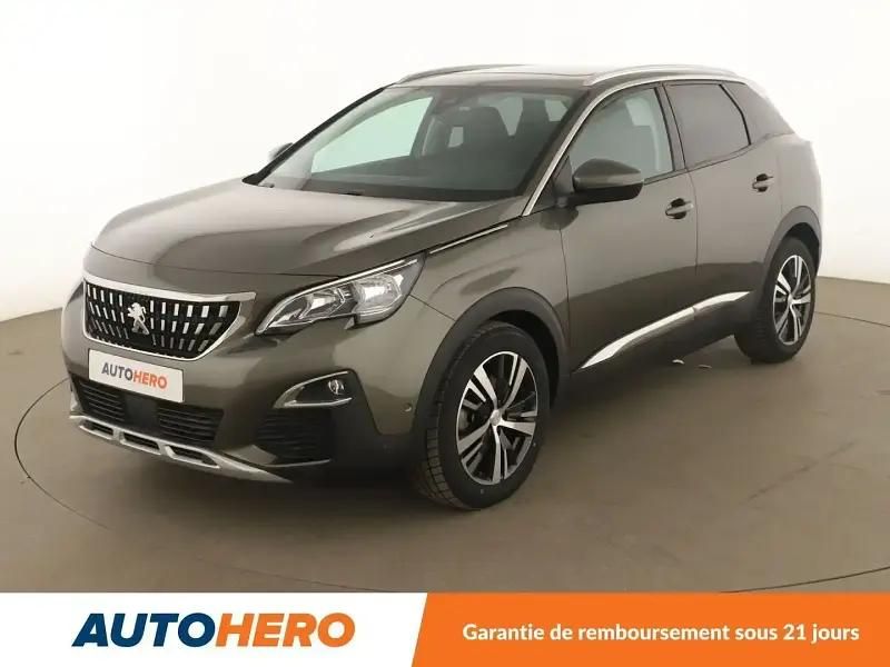 Gris Utilisé 2018 Peugeot 3008 Allure SUV | 16 890 € (Bon prix) - Image 1/2