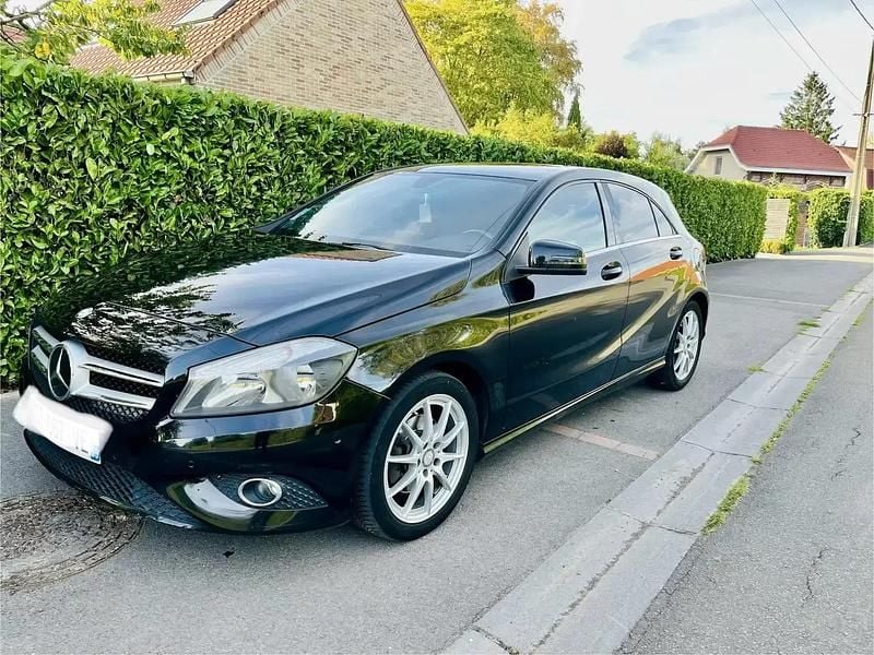Occasion 2014 Mercedes A200 Business Berline | 9 500 € (Prix juste) - Image 1/4