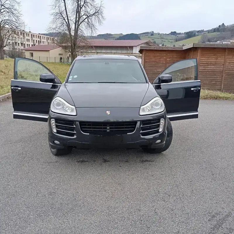 Noir Utilisé 2009 Porsche Cayenne SUV | 13 500 € (Prix cher) - Image 1/4