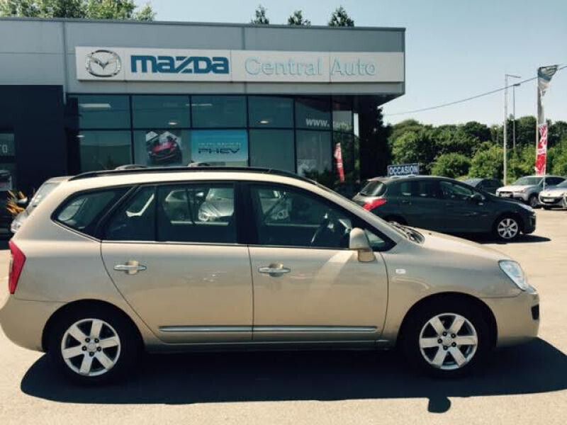 Gris Utilisé 2011 Kia Carens Active Monospace | 9 990 € - Image 1/4