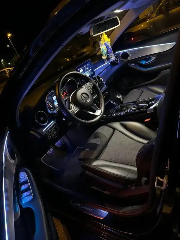 Noir Utilisé 2015 Mercedes C220 Berline | 16 000 € (Prix juste) - Image 1/4