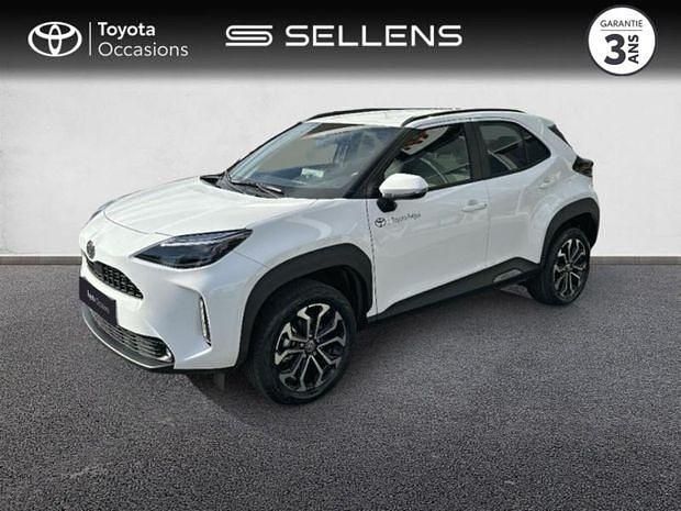 Blanc Utilisé 2025 Toyota Yaris Hybrid Design | 28 250 € (Prix assez cher) - Image 1/4