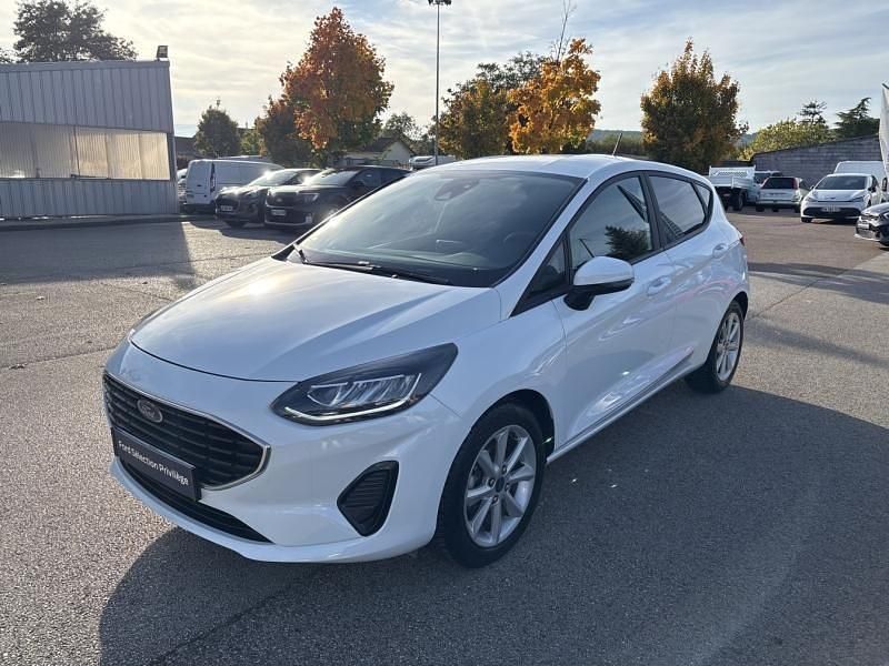 Blanc glacier Utilisé 2022 Ford Fiesta Cool & Connect Citadine | 12 799 € (Prix juste) - Image 1/4