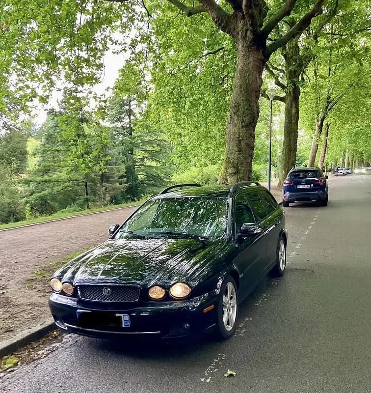 Noir Utilisé 2009 Jaguar X-type Executive Break | 8 500 € - Image 1/4