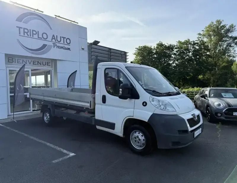 Blanc Utilisé 2011 Peugeot Boxer Van | 9 990 € - Image 1/4
