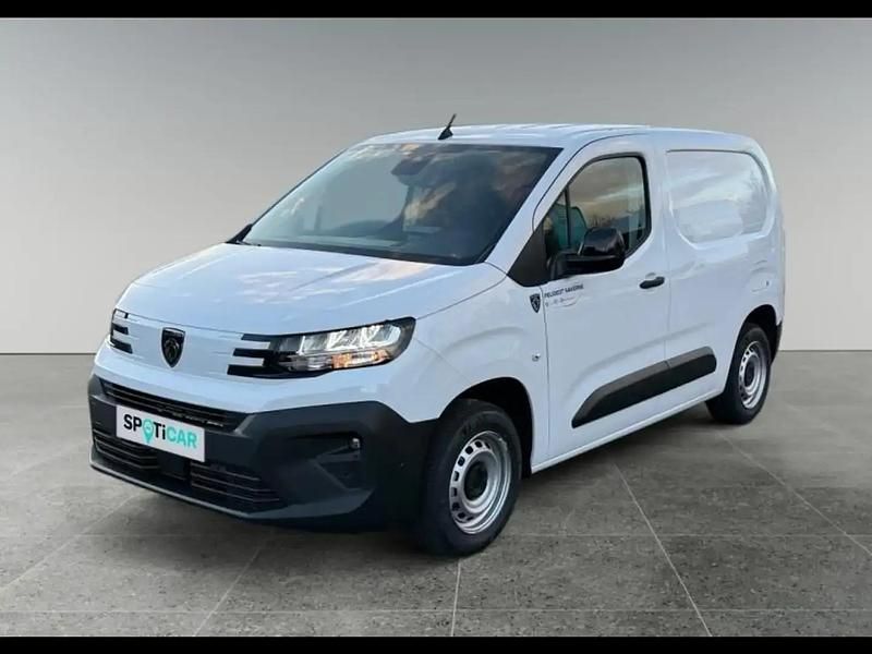 Blanc icy Nouvelle 2025 Peugeot Partner S Van | 22 990 € - Image 1/4