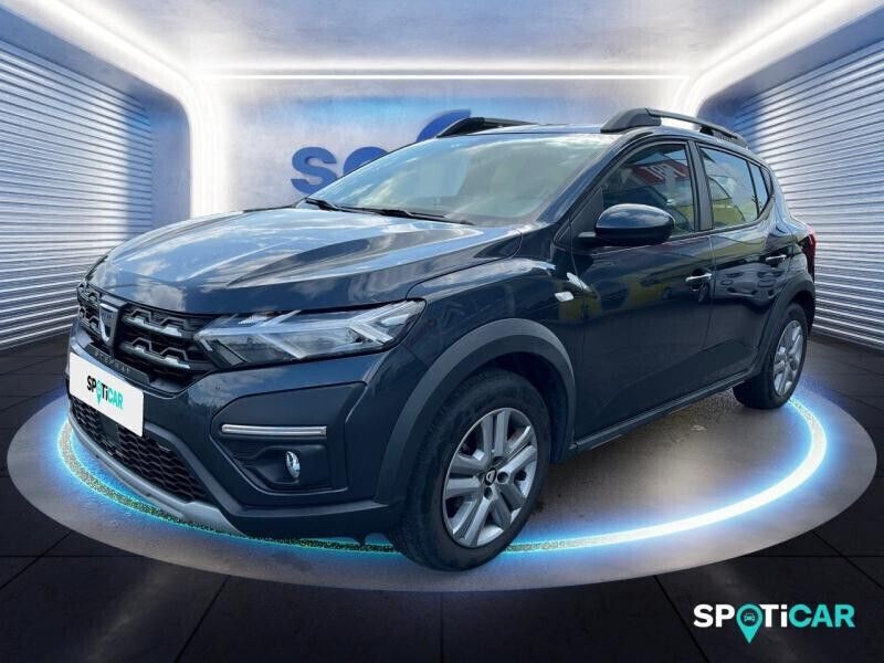 Gris Utilisé 2021 Dacia Sandero Comfort Citadine | 14 390 € (Prix juste) - Image 1/4