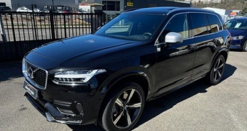 Utilisé 2019 Volvo XC90 R-Design SUV | 39 990 € (Prix juste) - Image 1/4