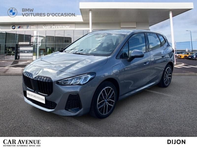 Skyscraper grey métallisé Utilisé 2023 BMW 225 Active Tourer M Sport Monospace | 34 900 € (Prix cher) - Image 1/1