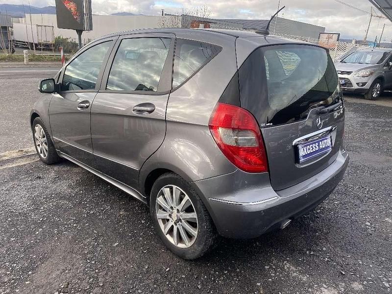 Occasion Mercedes A180 Avantgarde 109 ch (80 kW) 2011 Monospace