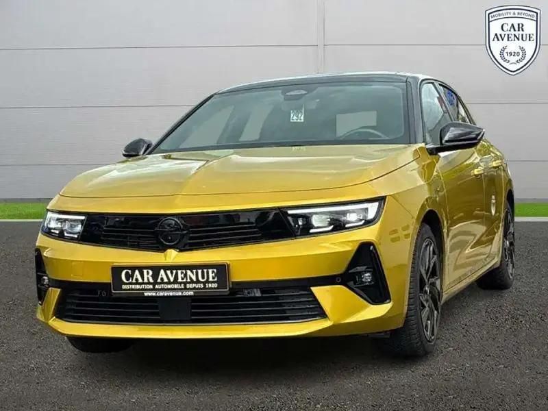 Gris Utilisé 2023 Opel Astra Berline | 26 646 € (Prix juste) - Image 1/4