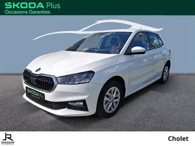 Blanc Occasion 2024 Skoda Fabia Selection Berline | 16 990 € (Prix juste) - Image 1/4