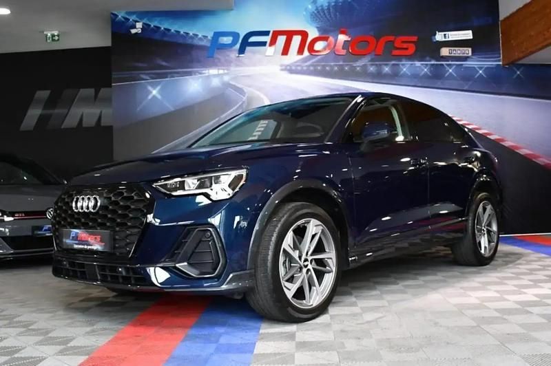 Bleu Utilisé 2020 Audi Q3 Design SUV | 35 990 € - Image 1/4