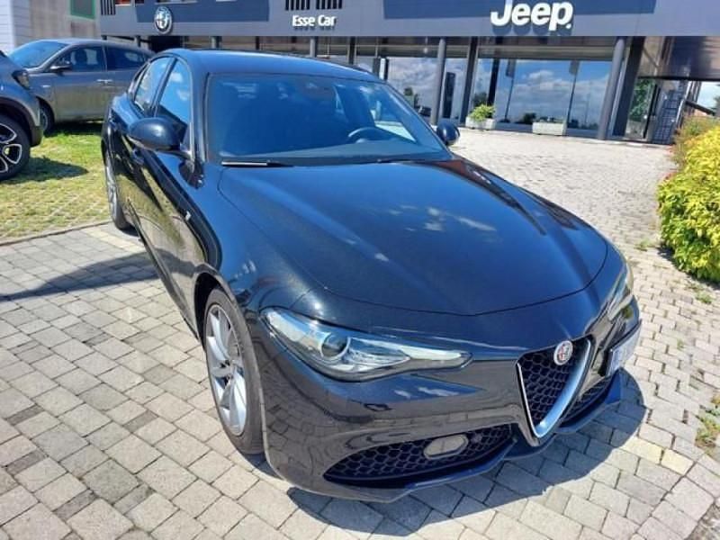 Utilisé 2022 Alfa Romeo Giulia Ti Berline | 31 900 € (Super prix) - Image 1/4
