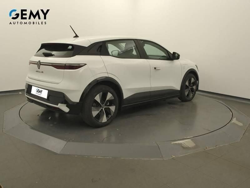 Occasion Renault Megane E-Tech Equilibre 130 kW (177 ch) 2022 Blanc Berline