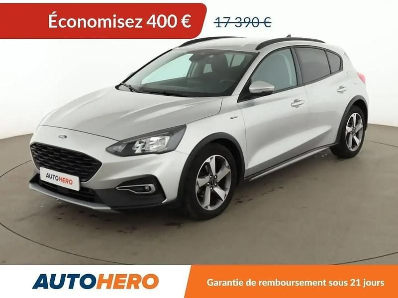 Gris Occasion 2020 Ford Focus Active Berline | 16 990 € (Prix juste) - Image 1/2