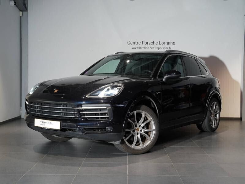 Noir intense Utilisé 2019 Porsche Cayenne SUV | 69 900 € (Prix juste) - Image 1/1