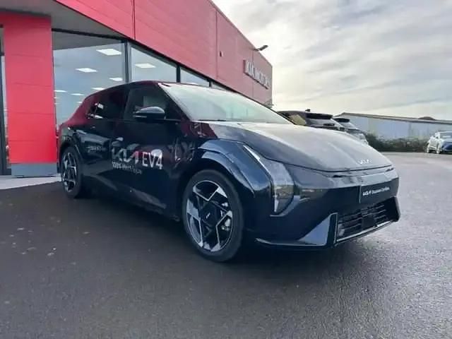 Nouvelle Kia EV4 GT-Line 150 kW (204 ch) 2025 Noir basalte (m) Berline