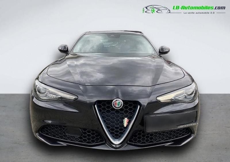 Utilisé 2017 Alfa Romeo Giulia Berline | 22 800 € (Bon prix) - Image 1/3