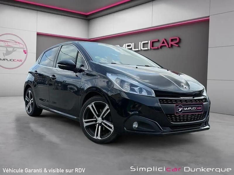 Noir Utilisé 2018 Peugeot 208 GT-line Citadine | 10 480 € - Image 1/4