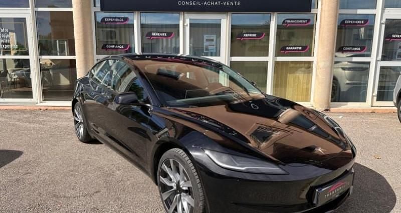 Utilisé 2024 Tesla Model 3 RWD Berline | 34 990 € (Prix juste) - Image 1/4
