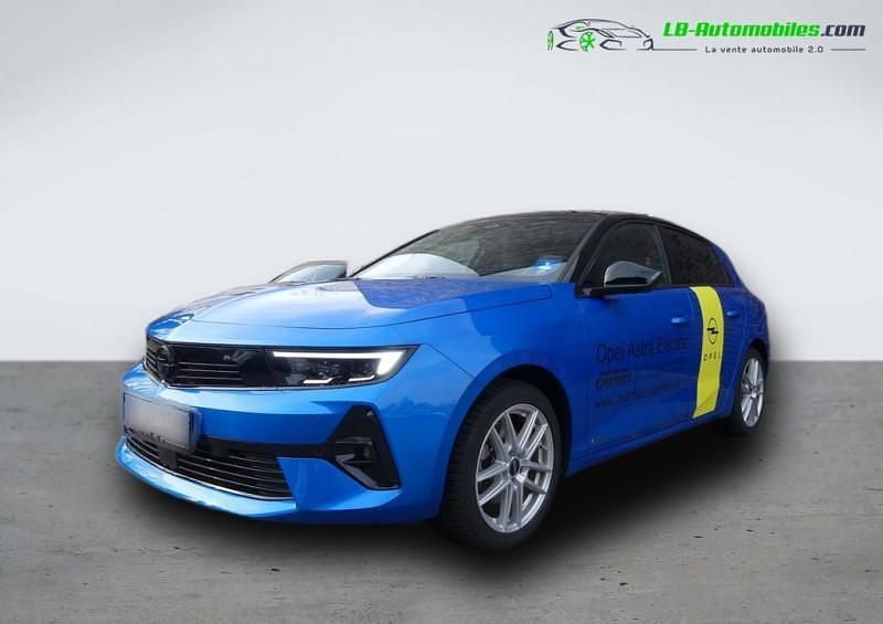 Utilisé 2023 Opel Astra Berline | 34 300 € (Prix cher) - Image 1/4