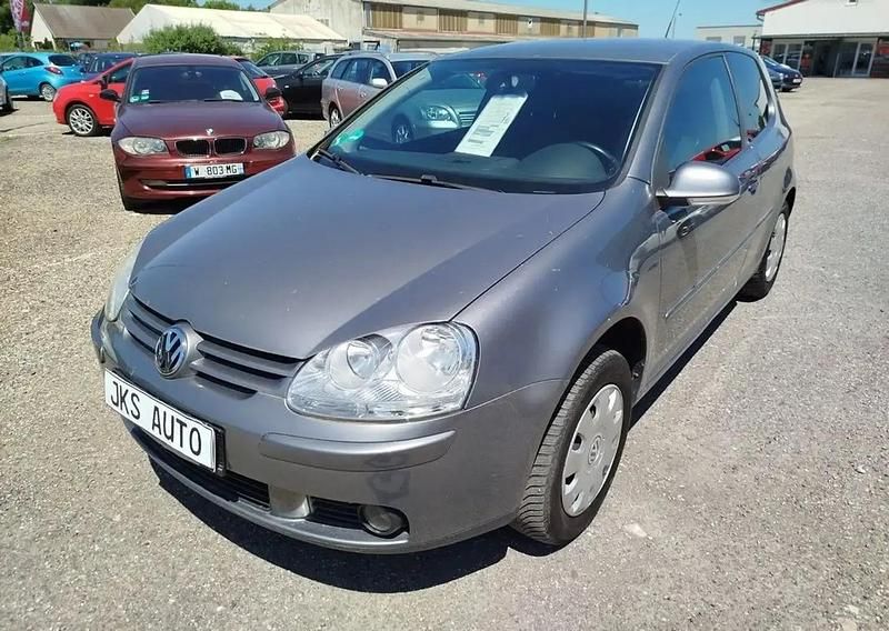 Gris Occasion 2006 VW Golf Berline | 4 999 € (Prix juste) - Image 1/4