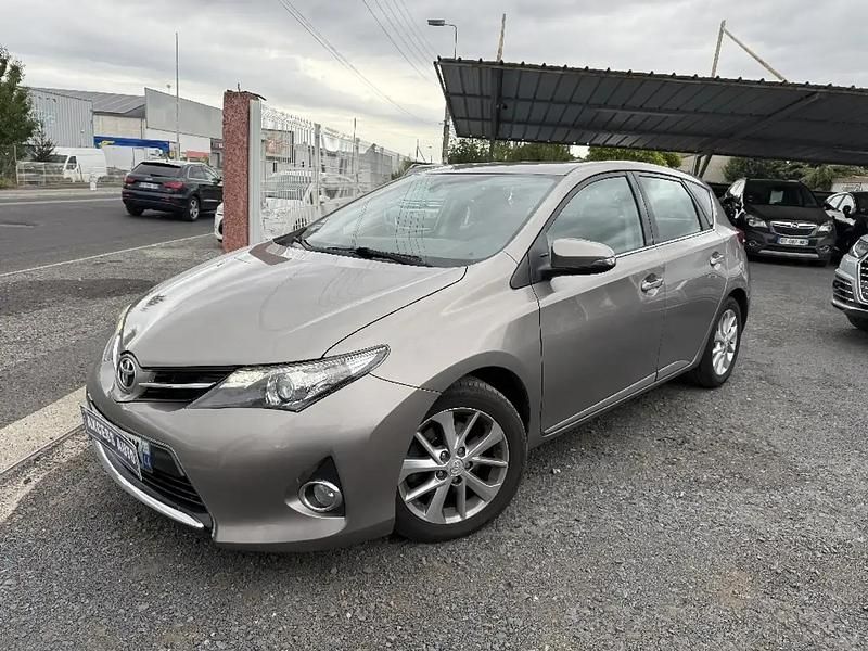 Occasion 2014 Toyota Auris Berline | 7 990 € - Image 1/4
