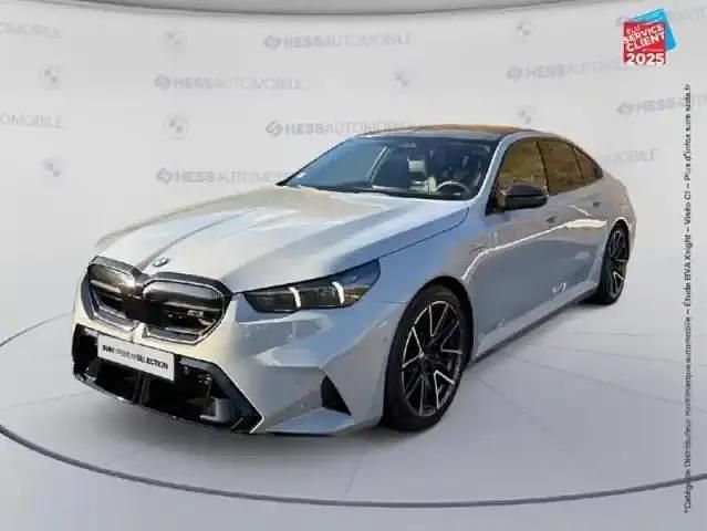 M brooklyngrau métal Occasion 2024 BMW M5 Comfort Edition Berline | 149 999 € - Image 1/4
