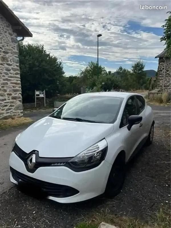Utilisé 2015 Renault Clio IV Berline | 5 490 € - Image 1/4
