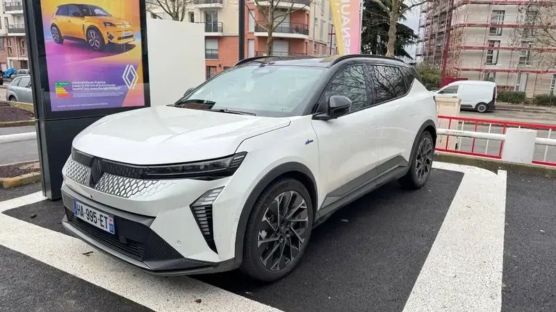 Blanc Utilisé 2024 Renault Scénic Esprit Alpine Monospace | 45 500 € (Prix juste) - Image 1/3