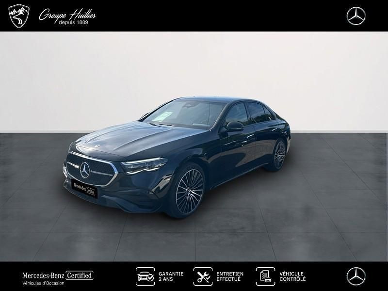 Utilisé 2024 Mercedes 300 AMG line Berline | 61 980 € - Image 1/4
