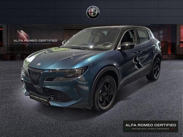 Noir Nouvelle 2025 Alfa Romeo GT Junior | 28 490 € - Image 1/4