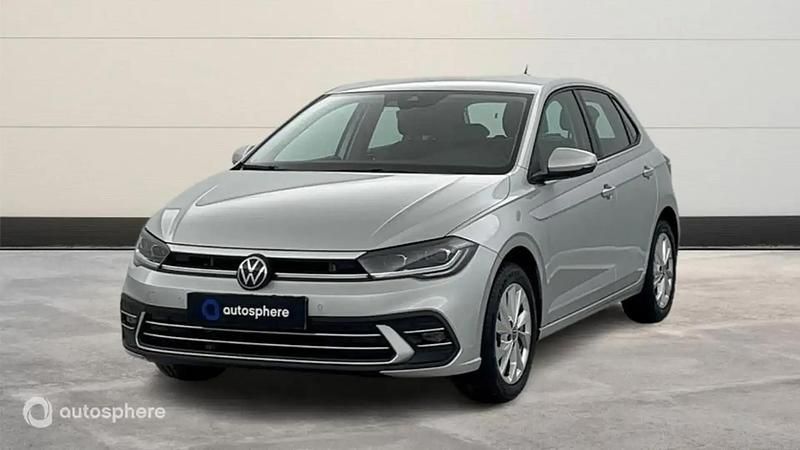Gris Utilisé 2024 VW Polo Style Berline | 22 999 € (Prix juste) - Image 1/4