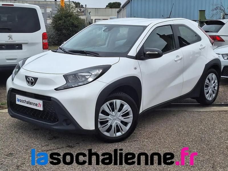 Blanc Utilisé 2022 Toyota Aygo Citadine | 12 990 € (Prix juste) - Image 1/4