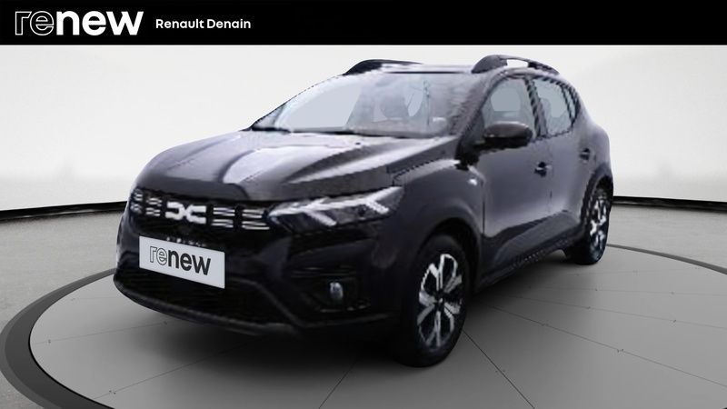 Noir Utilisé 2024 Dacia Sandero Expression Citadine | 15 999 € (Prix juste) - Image 1/4
