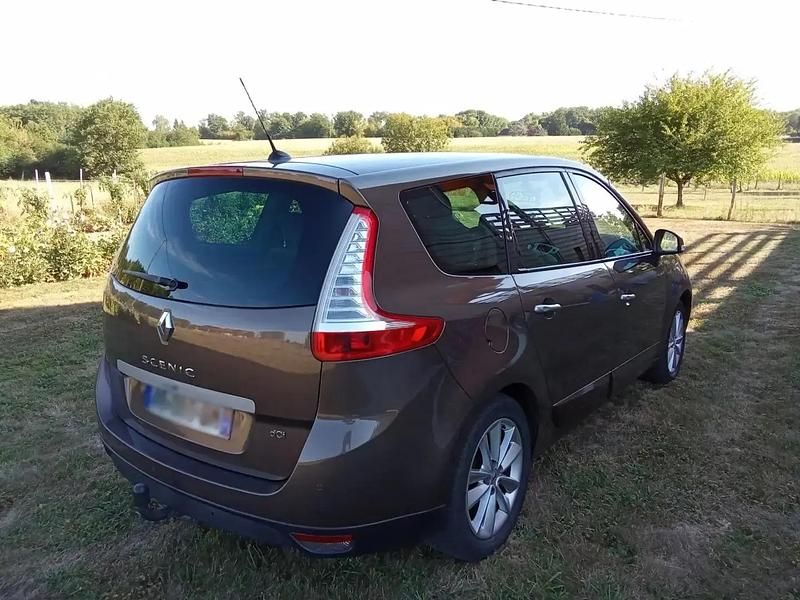 Occasion Renault Grand Scénic III 160 ch (117 kW) 2010 Brun Monospace