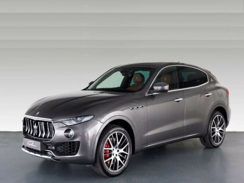 Gris Occasion 2017 Maserati Levante SUV | 63 790 € - Image 1/4