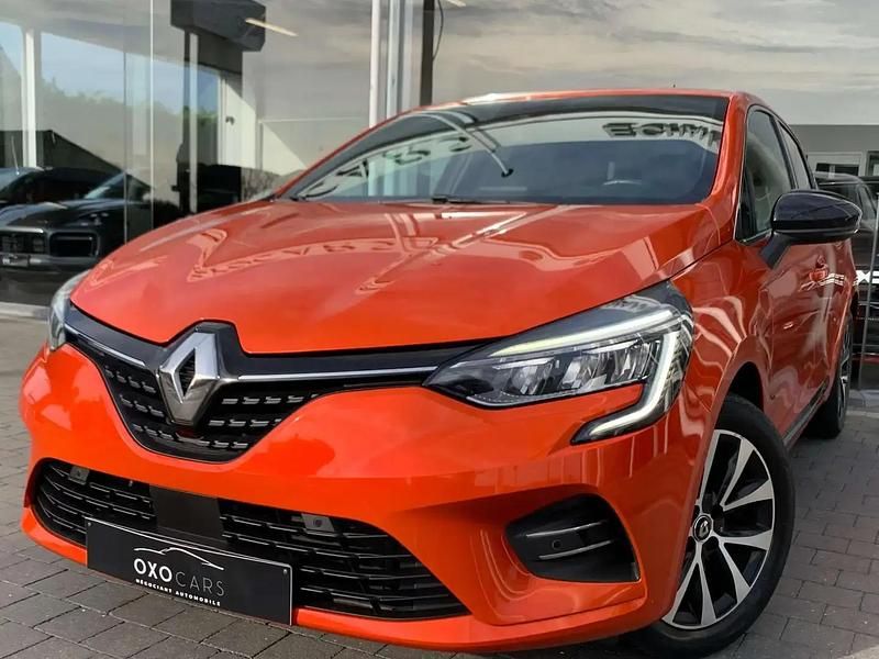 Orange Utilisé 2020 Renault Clio V Intens Berline | 11 900 € (Prix juste) - Image 1/4