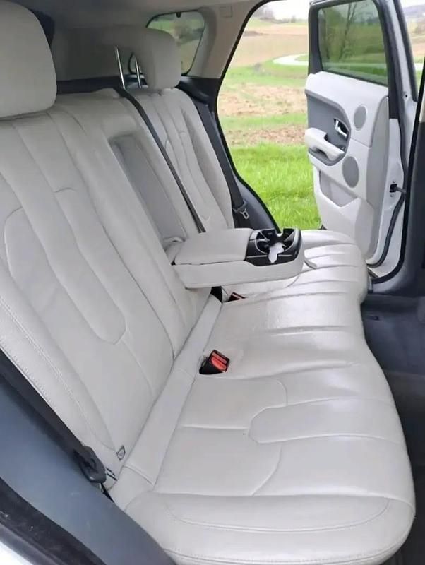 Blanc Utilisé 2015 Land Rover Range Rover evoque Prestige SUV | 13 900 € (Prix cher) - Image 1/4