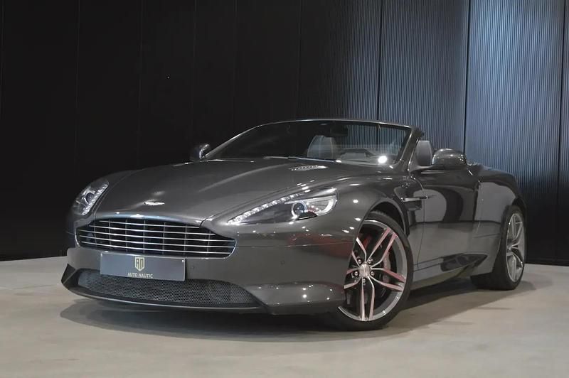 Gris Utilisé 2015 Aston Martin DB9 Cabriolet | 97 900 € - Image 1/4